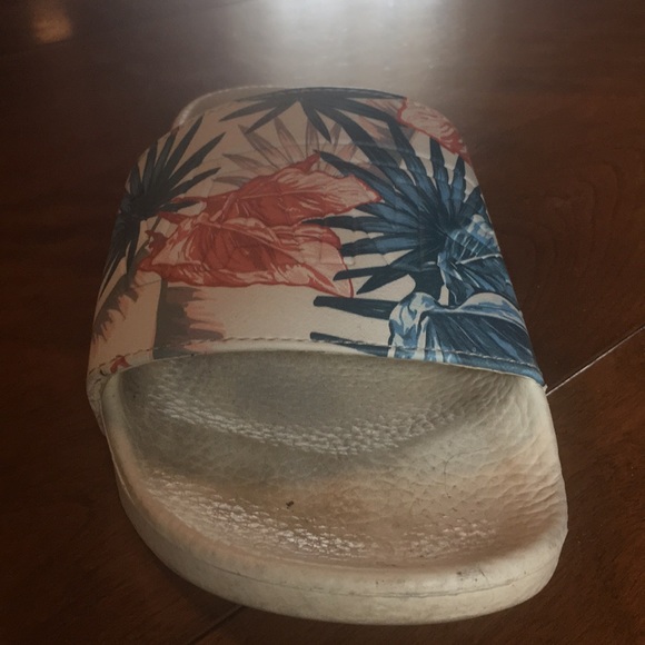 Vans Woman’s Vintage Rio Sandals - Picture 2 of 4